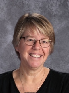Leslie Schmucker is the director of Learning Services at Dayspring Christian Academy.